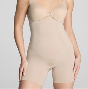SPANX OnCore Sculpt Shapewear Short | L | Nude Beige | High-Waist Control
